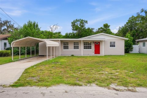 Villa ou maison à Winter Haven, Floride 5 chambres, 76.18 m2 № 2322696