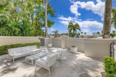 Adosado en venta en Palm Beach Gardens, Florida, 3 dormitorios, 294.13 m2 № 2158186 - foto 16