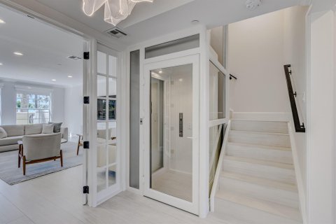 Adosado en venta en Palm Beach Gardens, Florida, 3 dormitorios, 294.13 m2 № 2158186 - foto 7