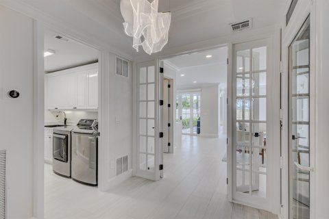 Adosado en venta en Palm Beach Gardens, Florida, 3 dormitorios, 294.13 m2 № 2158186 - foto 6