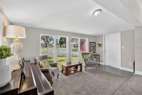 House in Plant City, Florida 3 bedrooms, 153.1 sq.m. № 1854554 - photo 12