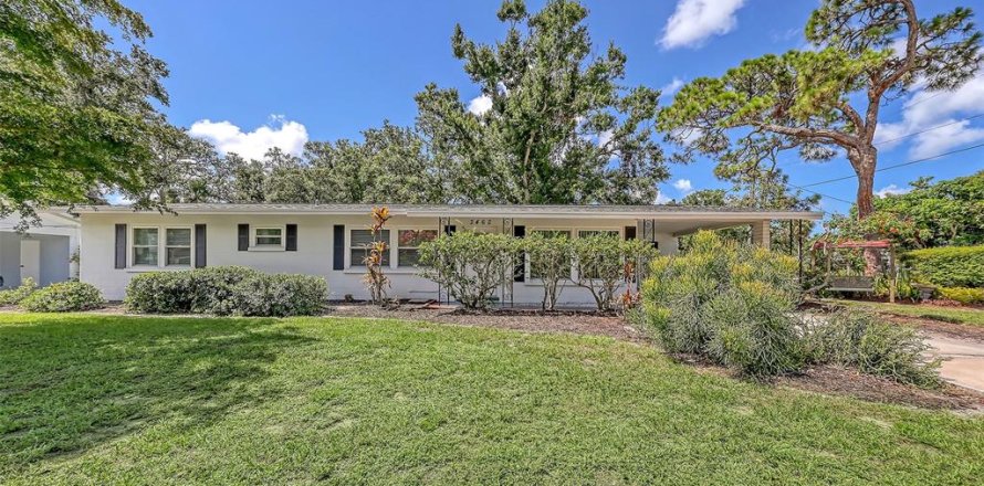 House in Sarasota, Florida 3 bedrooms, 120.77 sq.m. № 1804063