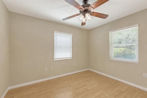 House in Sarasota, Florida 3 bedrooms, 120.77 sq.m. № 1804063 - photo 20