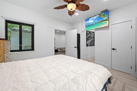 Casa en venta en Miami, Florida, 3 dormitorios, 130.81 m2 № 1845931 - foto 30