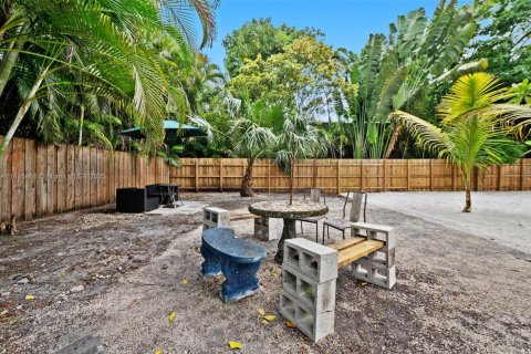 Casa en venta en Miami, Florida, 3 dormitorios, 130.81 m2 № 1845931 - foto 15