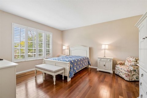 Casa en venta en Tampa, Florida, 5 dormitorios, 394.65 m2 № 2150661 - foto 9