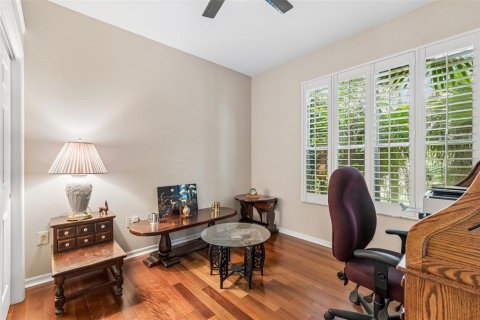 Casa en venta en Tampa, Florida, 5 dormitorios, 394.65 m2 № 2150661 - foto 14