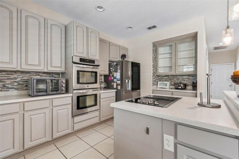 Casa en venta en Tampa, Florida, 5 dormitorios, 394.65 m2 № 2150661 - foto 25