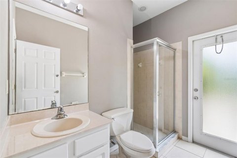 Casa en venta en Tampa, Florida, 5 dormitorios, 394.65 m2 № 2150661 - foto 28