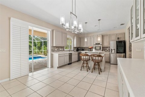 Casa en venta en Tampa, Florida, 5 dormitorios, 394.65 m2 № 2150661 - foto 21
