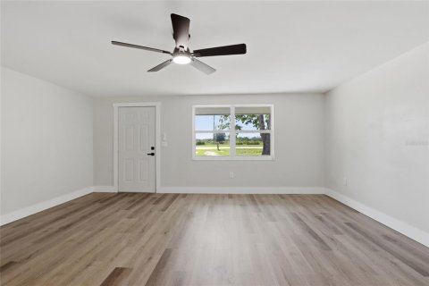 Villa ou maison à vendre à Arcadia, Floride: 3 chambres, 133.97 m2 № 2140168 - photo 17