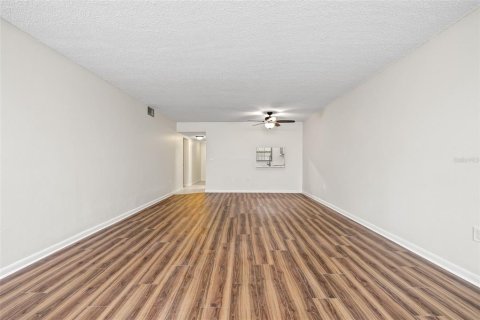 Condo in Clearwater, Florida, 2 bedrooms  № 1252008 - photo 20