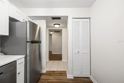 Condo in Clearwater, Florida, 2 bedrooms  № 1252008 - photo 14