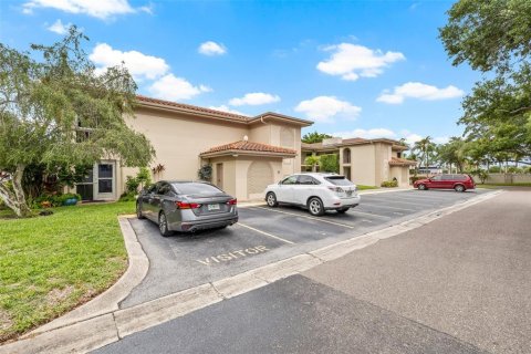 Condo in Clearwater, Florida, 2 bedrooms  № 1252008 - photo 4