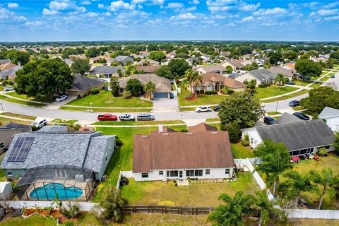 Casa en venta en Orlando, Florida, 4 dormitorios, 211.07 m2 № 2206599 - foto 9