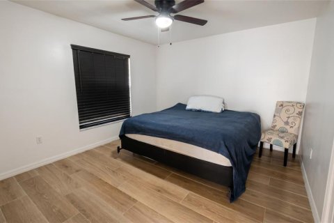 Casa en venta en Orlando, Florida, 4 dormitorios, 211.07 m2 № 2206599 - foto 24
