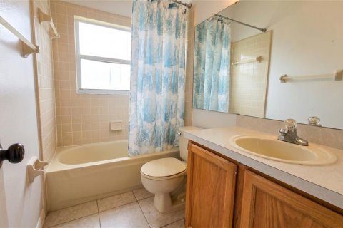 Casa en venta en Orlando, Florida, 4 dormitorios, 211.07 m2 № 2206599 - foto 25