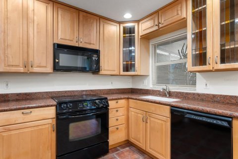 Villa ou maison à vendre à Sarasota, Floride: 2 chambres, 86.96 m2 № 1686455 - photo 10