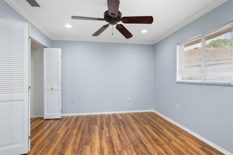 Villa ou maison à vendre à Sarasota, Floride: 2 chambres, 86.96 m2 № 1686455 - photo 17