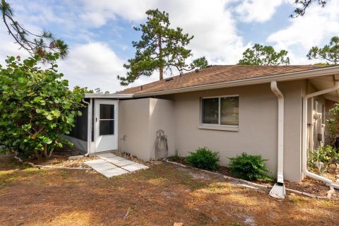 Villa ou maison à vendre à Sarasota, Floride: 2 chambres, 86.96 m2 № 1686455 - photo 21
