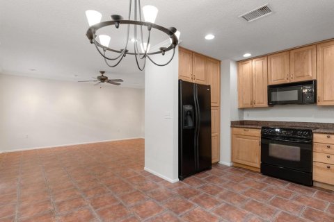 Villa ou maison à vendre à Sarasota, Floride: 2 chambres, 86.96 m2 № 1686455 - photo 11