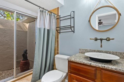 Villa ou maison à vendre à Sarasota, Floride: 2 chambres, 86.96 m2 № 1686455 - photo 16