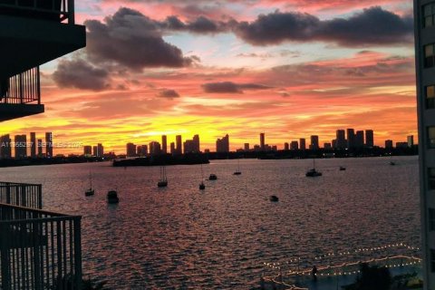 Copropriété à louer à Miami Beach, Floride: 1 chambre, 69.68 m2 № 2025785 - photo 16