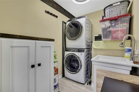 Casa en venta en Spring Hill, Florida, 1 dormitorio, 91.69 m2 № 1566609 - foto 17