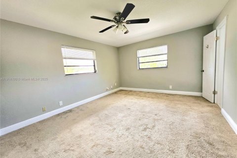 Apartamento en alquiler en Fort Lauderdale, Florida, 3 dormitorios, 102.19 m2 № 1969715 - foto 12