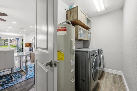 Villa ou maison à vendre à Altamonte Springs, Floride: 3 chambres, 141.58 m2 № 2138062 - photo 25