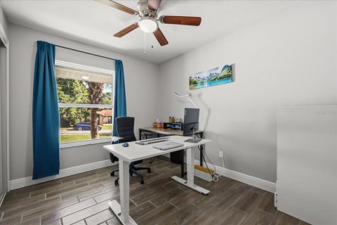 Villa ou maison à vendre à Altamonte Springs, Floride: 3 chambres, 141.58 m2 № 2138062 - photo 20