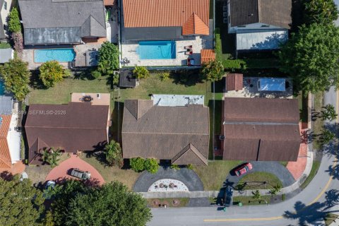 Купить виллу или дом в Майами, Флорида 4 спальни, 225.2м2, № 1996279 - фото 4