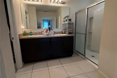 Villa ou maison à vendre à Kissimmee, Floride: 5 chambres, 260.78 m2 № 2284750 - photo 18