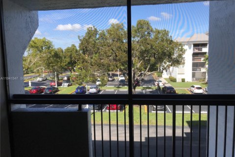 Снять в аренду кондоминиум в Плантация, Флорида 1 спальня, 70.98м2, № 2005894 - фото 12