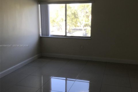 Снять в аренду кондоминиум в Плантация, Флорида 1 спальня, 70.98м2, № 2005894 - фото 25