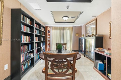 Condominio en venta en Fort Lauderdale, Florida, 1 dormitorio, 75.81 m2 № 1731995 - foto 20