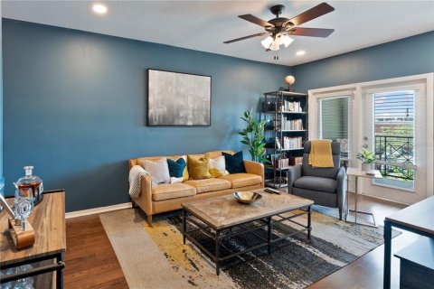 Condominio en venta en Tampa, Florida, 1 dormitorio, 96.99 m2 № 1825385 - foto 6