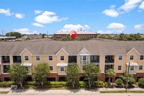 Condominio en venta en Tampa, Florida, 1 dormitorio, 96.99 m2 № 1825385 - foto 30