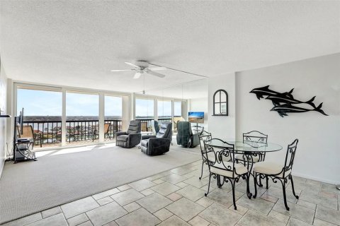 Condominio en venta en Clearwater, Florida, 2 dormitorios, 115.2 m2 № 1590473 - foto 13