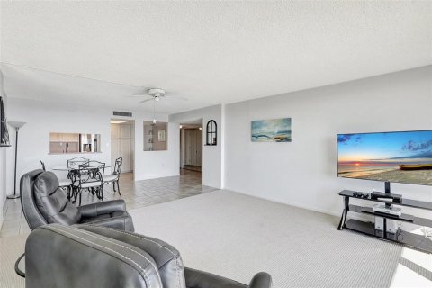 Condominio en venta en Clearwater, Florida, 2 dormitorios, 115.2 m2 № 1590473 - foto 16