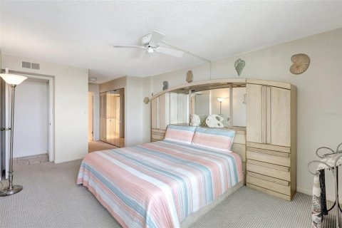 Condominio en venta en Clearwater, Florida, 2 dormitorios, 115.2 m2 № 1590473 - foto 18