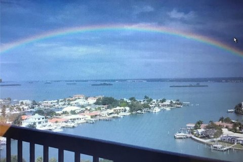Condominio en venta en Clearwater, Florida, 2 dormitorios, 115.2 m2 № 1590473 - foto 3