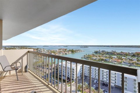 Condominio en venta en Clearwater, Florida, 2 dormitorios, 115.2 m2 № 1590473 - foto 6