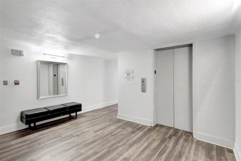 Condominio en venta en Clearwater, Florida, 2 dormitorios, 115.2 m2 № 1590473 - foto 30