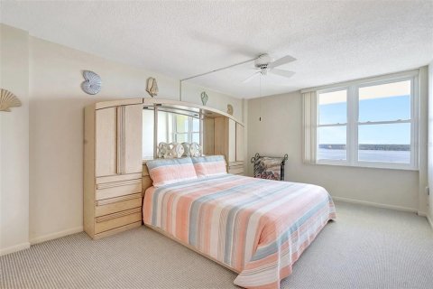 Condominio en venta en Clearwater, Florida, 2 dormitorios, 115.2 m2 № 1590473 - foto 17