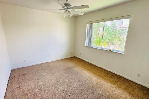 Villa ou maison à vendre à Tamarac, Floride: 4 chambres, 204.01 m2 № 2084207 - photo 21