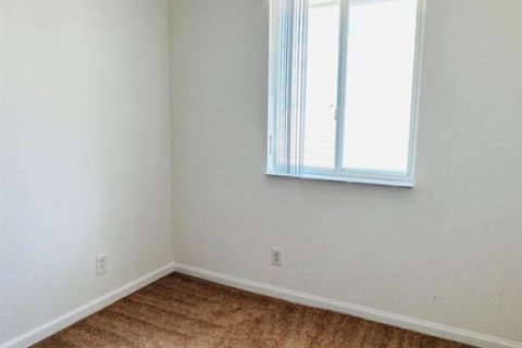Villa ou maison à vendre à Tamarac, Floride: 4 chambres, 204.01 m2 № 2084207 - photo 23