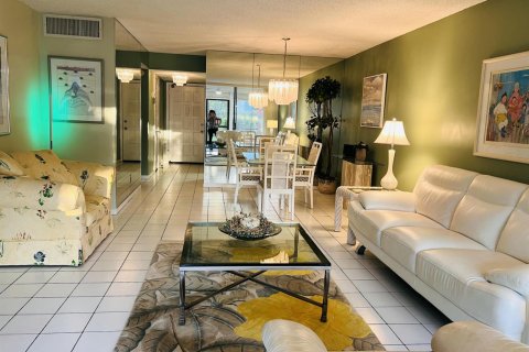 Copropriété à louer à Lake Worth, Floride: 2 chambres, 93.37 m2 № 2146070 - photo 5
