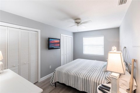 Villa ou maison à louer à Sarasota, Floride: 1 chambre, 64.66 m2 № 2125778 - photo 14