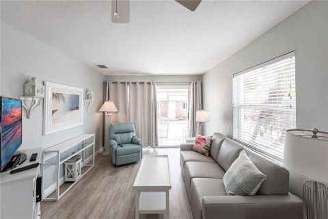 Villa ou maison à louer à Sarasota, Floride: 1 chambre, 64.66 m2 № 2125778 - photo 6